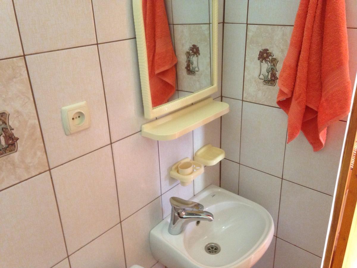 Hotel Изабелла Picunda Zewnętrze zdjęcie