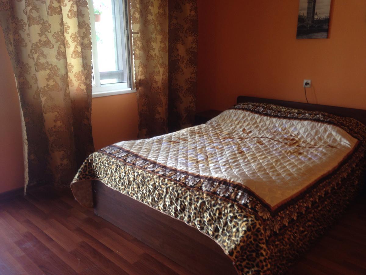 Hotel Изабелла Picunda Zewnętrze zdjęcie